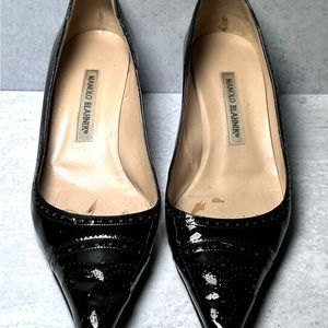 Manolo Blahnik black patent leather wingtip kitten heels